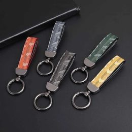 2024 Designers Fashion Lover Keychains Rings Blue Red Lanyards voor Ring Designer Brand Key Chain Green Men Car Keyring Women Buckle Keychain Bags Pendant 03