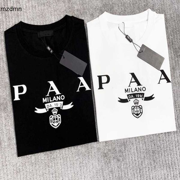 2024 Diseñadores Camiseta para hombres Ropa para mujeres en blanco y negro Marcas famosas TEES Camiseta de manga corta Hip Hop Hop Streetwear Camiseta de diseñador