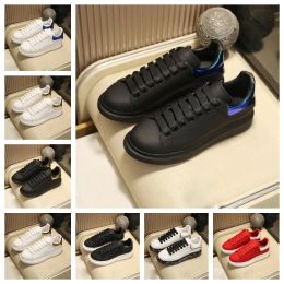 2024 Designers Chaussures de course en plein air Baskets de sport Hommes Chaussures de sport Entraîneur Skateboard One Euro Airs High Black Femmes Tout Blanc Noir Blé Marche L5