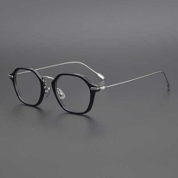 2024 Designers Top Designers Designers Japanese's Ultra-Light Small Hexagonal Gold Beam Pure Titanium Eyeglass peut être équipé d'un cadre de myopie léger anti-bleu