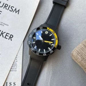 2024 Diameter 42 mm Designer Mens Fashion Casual waterdichte horloges Men Hoge kwaliteit Automatische machines Roestvrijstalen horloge Zwart Leather Band IC003