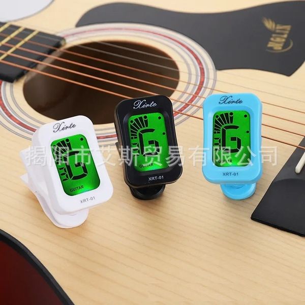 2024 Clip-on Digital Onener Guitar Guitar Bass Ukulele Violin Universal Tunner LCDSCREEN ROTACTACT ACCESSOIRES DE GUITARE DE TUNING ROTACTATE