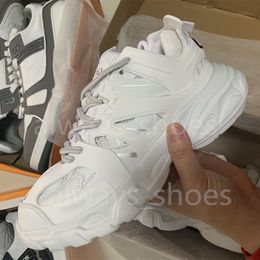 2024 Dirty Dad Schoenen Triple S Track Trainers Nieuwe Mode Onhandige Mannen en Vrouwen Designer Zwart Oranje Dames Lopen Parijs Schoen 36-44 L13