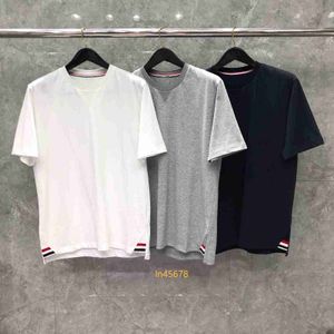 2024 Dongguan Factory Brand Retail TB TB Korte mouw T-shirt mannelijke vrije tijd vier bar ronde kraag zoom lint shirt met korte mouwen