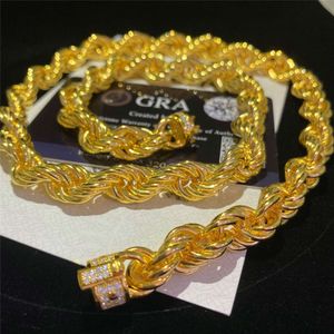 2024 Drop Shipping Hip Hop Necklace Iced Out Moissanite Lock 925 Sterling Silver Rope Chain Moissanite Diamond Gold Golde Cuban Link