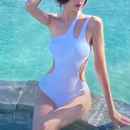 2024 Fashion élégante Harajuku Slim Fit Swimwwear Loose Casual Sport All Match Swimsuit Solid Sexy Sleeveless 240411