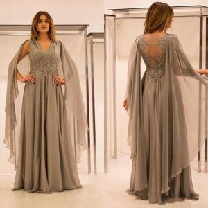 2024 Elegant Long Grey Mother of the Bride Robe Châle Sleeves Appliques en mousseline de mousseline