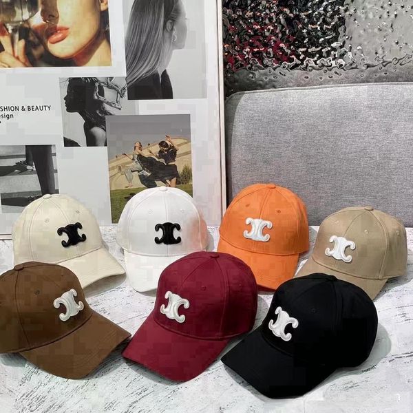 2024 Sombrero de béisbol bordado Sombrero de diseñador Sombrero Sombrero Casual Lujo Neutral Color sólido Estampado geométrico Ajuste Granja Lona Bolsa para polvo para hombres Botón Moda Sol Sombrero para hombres