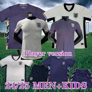 2024 Engeland voetbaltruien Saka Rashford Kane Foden Sterling 22 23 24 Grealish Mount Bellingham Tripptier Men Kids Kit Set voetbalshirt Fans Player -versie