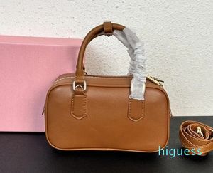 2024 Avondzakken Hoge kwaliteit Damesfection Bowling Bag Grote capaciteit Handtas Crossbody For Women Designer Luxe handtassen