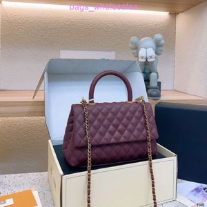 2024 Factory Store Sac à bandoulière Vente en gros et au détail Nouveau Lingge Couleur Contraste Sac à main Caviar Classic Small Flavor One Womens