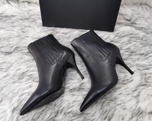 2024 Symboles de conception célèbres Bottines en cuir Opyum d'hiver Bout pointu Noir Beige Bottines en cuir de veau Lady High Heel Party Dress Boot EU35-43 avec boîte