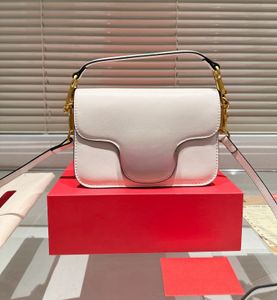 Sac à main de styliste français haut de gamme, sac baguette vintage avec sac de luxe léger classique pour femmes, 2024