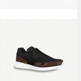 2024 Mode Casual Vrouw Mannen Schoenen Luxe Tenis Masculino Schoenen Echt Leer Unisex Schoenen Rode Sneakers Heren Hardlopen