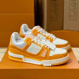 2024 mode klassieke luxe heren dames casual schoenen liefhebbers witte trainer designer sneakers afdrukken laag uitgesneden groen rood zwart wit ademend hardlopen 39-45 T1334