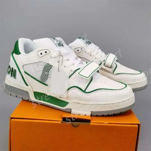 2024 mode classique luxe hommes femmes chaussures de sport amoureux blanc formateur baskets de créateurs impression bas-haut vert rouge noir blanc respirant course 36-45 P37