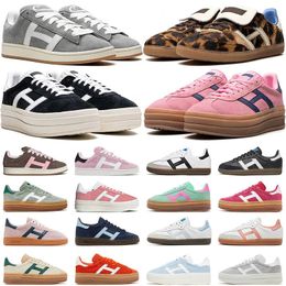 2024 Fashion Designer Chaussures décontractées Femmes Girls Bold Cream Collegiate Green Active Rose Blue éclat Gum Suede en cuir Plateforme Plateforme Black Blanc Wome Bens Trainers