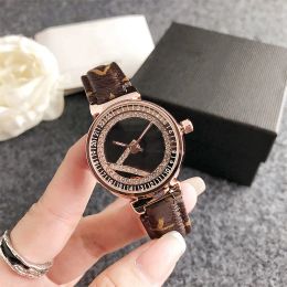 Montres-bracelets de marque complète pour femmes et filles, cadran rotatif en diamant, bracelet en cuir, Quartz, horloge de luxe, L 2024, L 102