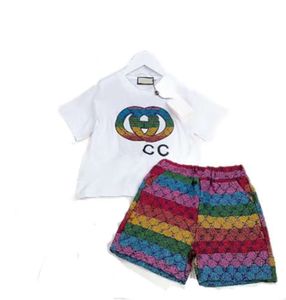 2024 Mode Vêtements de créateurs de luxe Ensembles enfants T-shirt shortst trésors pour enfants d'été britanniques et filles coton deux pièces hauts tout neuf