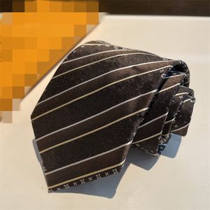 2024 Fashion Men Corbata de seda 100% Diseñador Corbalo sólido Jacquard Carta clásica Corbalo de hecho a mano para hombres Combustibles casuales de bodas y negocios con caja