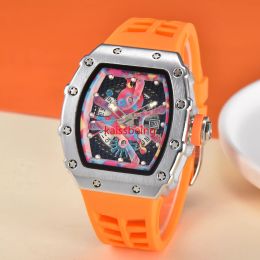 2024 Fashion Heren Luxe Shinning Diamond Iced Out Watch Horloge Gloednieuwe Yachting Designer Quartz PolsWatch Movement Party -jurk horloges Clock