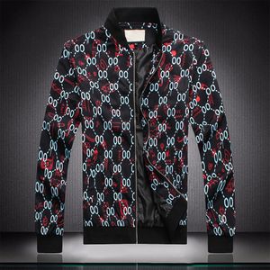 2024 Fashion New Mens Designer Veste Capes Capes de manteaux d'automne d'hiver Baseball Slim Styliste Femmes Windbreaker Sweet Sweet Hoodies Vestes Coats