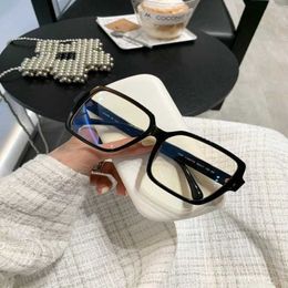 2024 Fashion Off Luxury Designer Nuevas gafas de sol para hombres y mujeres fuera del mismo estilo Pequeño plato de luz azul resistente gafas para hombres para hombres