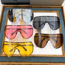 2024 FASION OFF LUXE Designer nieuwe heren- en dames zonnebril van Europese familie Liu Yifei's dezelfde stijl grote frame oogbescherming gepersonaliseerde liuderende bril