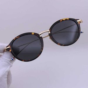 2024 Fashion Off Luxury Designer de luxe Nouveaux lunettes de soleil masculines et féminines sur le soleil rond Soleil TB011