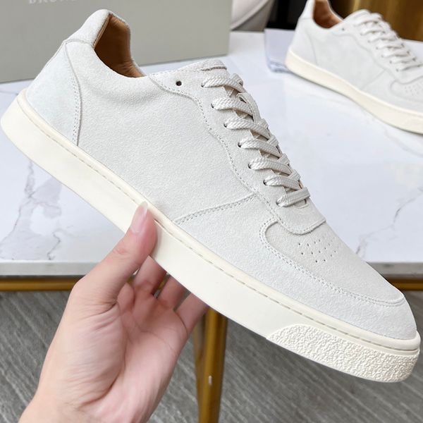 2024 Fashion Suede Men's Chaussures Men's New Style Casual White Luxury Luxury Sports Chaussures Niche Outdoor avec logo