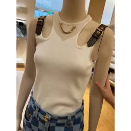 Moda de verano 2024, camisetas sin mangas de Color liso para mujer, chaleco de retales de cuero, camisetas sin mangas con cuello redondo y Chian para mujer