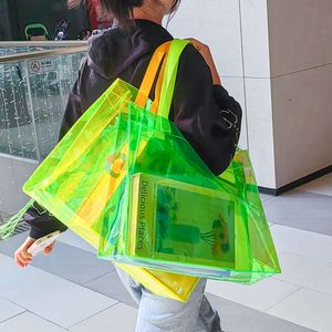 2024 Fashion Transparent Handbag pour les femmes Sac à bandoulière clair de grande capacité pour les femmes avec des sacs à main de magasinage portables