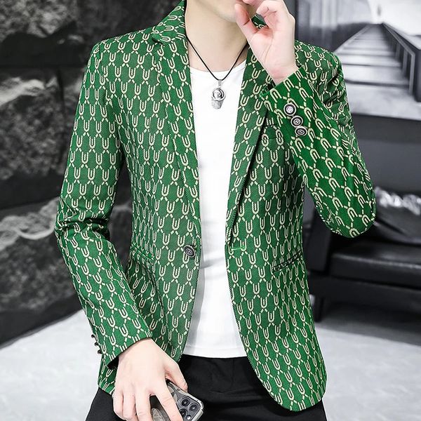 2024 Fashion Trend Hot Model promueve ropa casual para hombres nueva ropa coreana personalizada y ajustada, chaqueta individual atractiva 240326