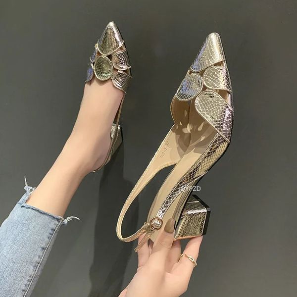 2024 Fashion Femmes en cuir 3cm High Talons Lady Pointe Toe Gold Talons sandales Femme Chaussures nuptiales de mariage Femmes