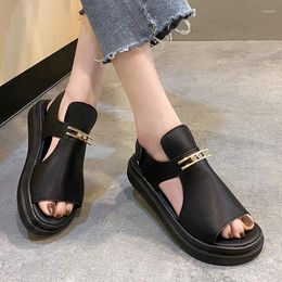 2024 voor open decoratieve dames schoenen metalen mode sandalen toed dikke bodem strand sandalias vrouwelijke zapatillas de 454 143