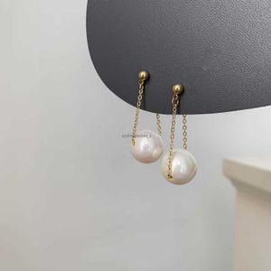 2024 Franse stijl Pearl Tassel oorbellen voor vrouwen Simple en Luxueuze Niche Design High-End Slimming Effect Back Hangen 1ysmn