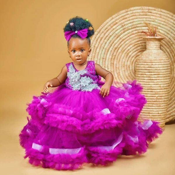 2024 Fuchsia Robes De Fille De Fleur Robe De Communion Jewel Tiered Tulle Robes De Bal Reine Robe D'anniversaire Appliqued Dentelle Perlée Pour Les Petites Filles Noires Africaines NF135