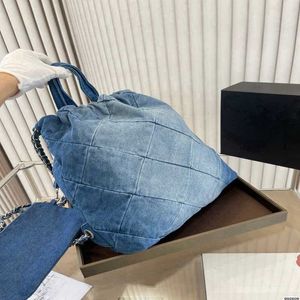 2024 Gabrielle Designer Bag Handtas Denim 22 Winkelen Dure Tote Backpack Most Travel Woman Sling Body Quilted Luxurys Handtassen