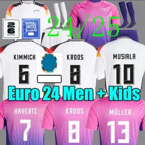 2024 Duitsland Hummels Gnabry voetbalshirts European Cup Kit 24 25 Kroos Werner Draxler Reus Muller Gotze Men Football Shirts Kids Kits Fans Player Versie thuis weg