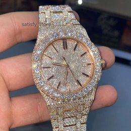 2024 GIA certifié Nouveau diamant de luxe VVS Clarity en acier inoxydable Hip Hop Iced Out Moissanite Diamond Automatic Watch for Men