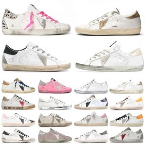 2024 Golden Designer Chaussures Sneakers Chaussures Casual Chores Star Shoes Star Luxury Dirty Old Loafers Italie Brand Original Platform Trainers Mens Big Size 35-44