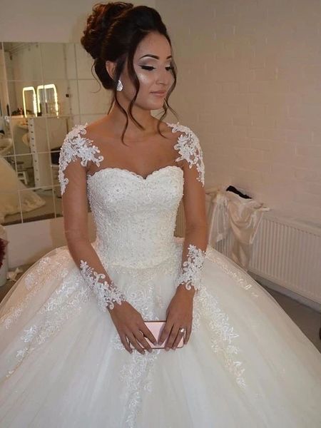 2024 Magnifiques robes de mariée de taille plus boho robe de mariée manches longues sexy élégante dentelle applique tulle une ligne froncée personnalisée plus taille country beach vestido de novia