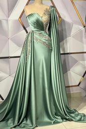 2024 Groene Avondjurken Dragen Een Schouder Illusie Kant Applicaties Kristal Kralen Satijn Arabische Dubai Prom Party Gown Vestido De Novia voor Vrouwen