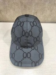 2024 Hoeden designer hoed mode eend tong hoeden klassieke geborduurde baseball cap voor mannen en vrouwen retro zonnescherm eenvoudige hoge kwaliteit zeer goede g8