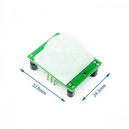 2024 HC-SR501 Ajuste el módulo de detector de sensor de movimiento PIR de infrarrojos de infrarrojo Pirroeléctrico IR para Arduino para kits Pi de Raspberry + Caso para Arduino