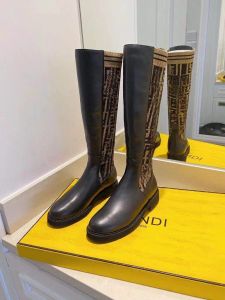 2024 Hoge hakken Chenile Boots Baguette damesschoen vierkant teen met blauwe en zwarte jacquard motief hielhoogte 110 mm dames modeontwerp