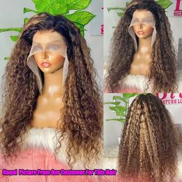 2024 Hoogwaardige centrum Afscheiding Lange pruiken Hot Sale Bruin klein golvend haar voor zwarte vrouwen Groothandel Europe AMUREAMA MADE LAATS ROSE NET LANG CURLY WIG