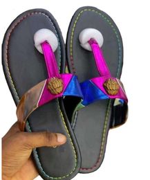 2024 Hoogwaardige Kurt Geiger slippers slippers dames sandalen stiksel luxe regenboog slipper designer dia