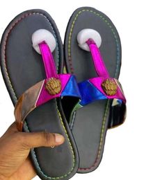 2024 Alta calidad Kurt Geiger Flip Flops Zapatillas Sandalias para mujer Costura de lujo Rainbow Slipper Designer Diapositivas Zapatos planos Eagle Head Diamond Zapatos de moda 3556