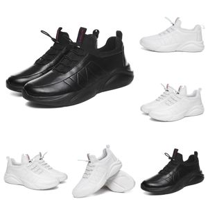 2024 Chaussures de course de haute qualité pour hommes femmes Triple noir blanc plate-forme en cuir baskets de sport hommes formateurs marque maison fabriquée en Chine 36-45